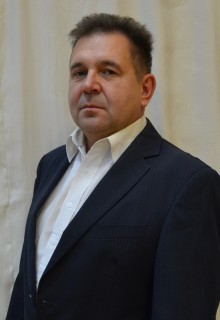 Заместитель директора по учебно-воспитательной работе, преподаватель высшей квалификационной категории МАРТЮКОВ Станислав Алексеевич