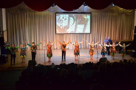 Фольклорный ансамбль 'САМОЦВЕТЫ'