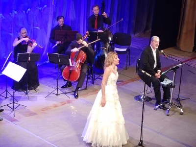 Литературно-музыкальный спектакль