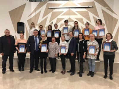 Церемония награждения победителей конкурса рисунков и плакатов "ПРОТИВ НАРКОТИКОВ ВСЕМ МИРОМ!"