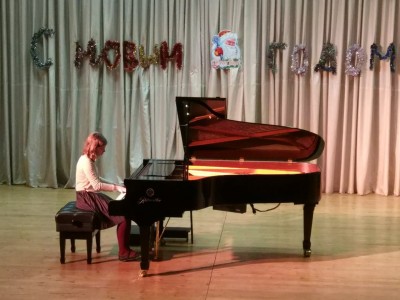 Концерт "ЗИМНИЙ РОЯЛЬ"